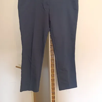 Pantalon skinny bleu marine Kiabi taille 44